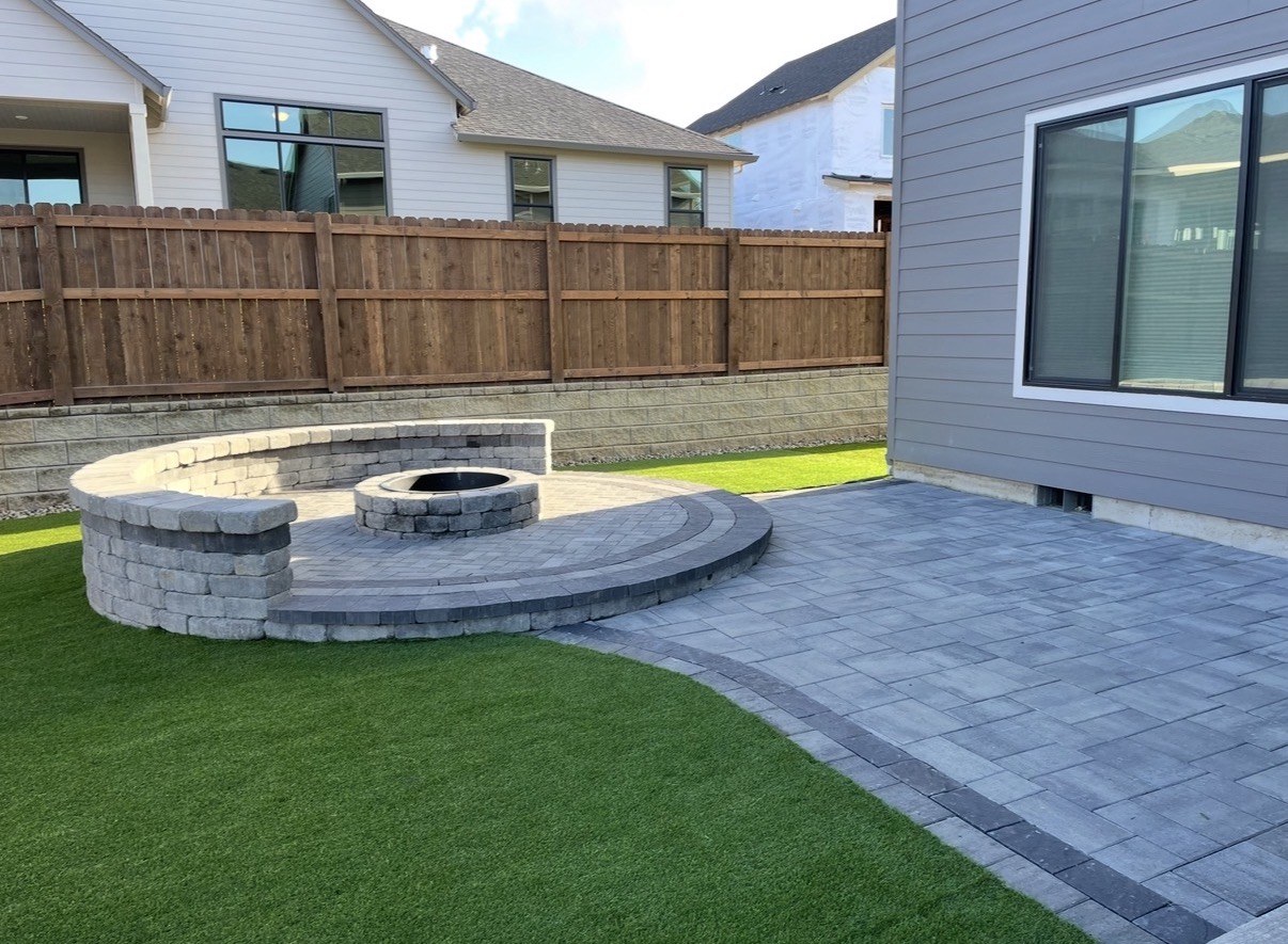 AM Hardscape fire pit patio and artificial turf