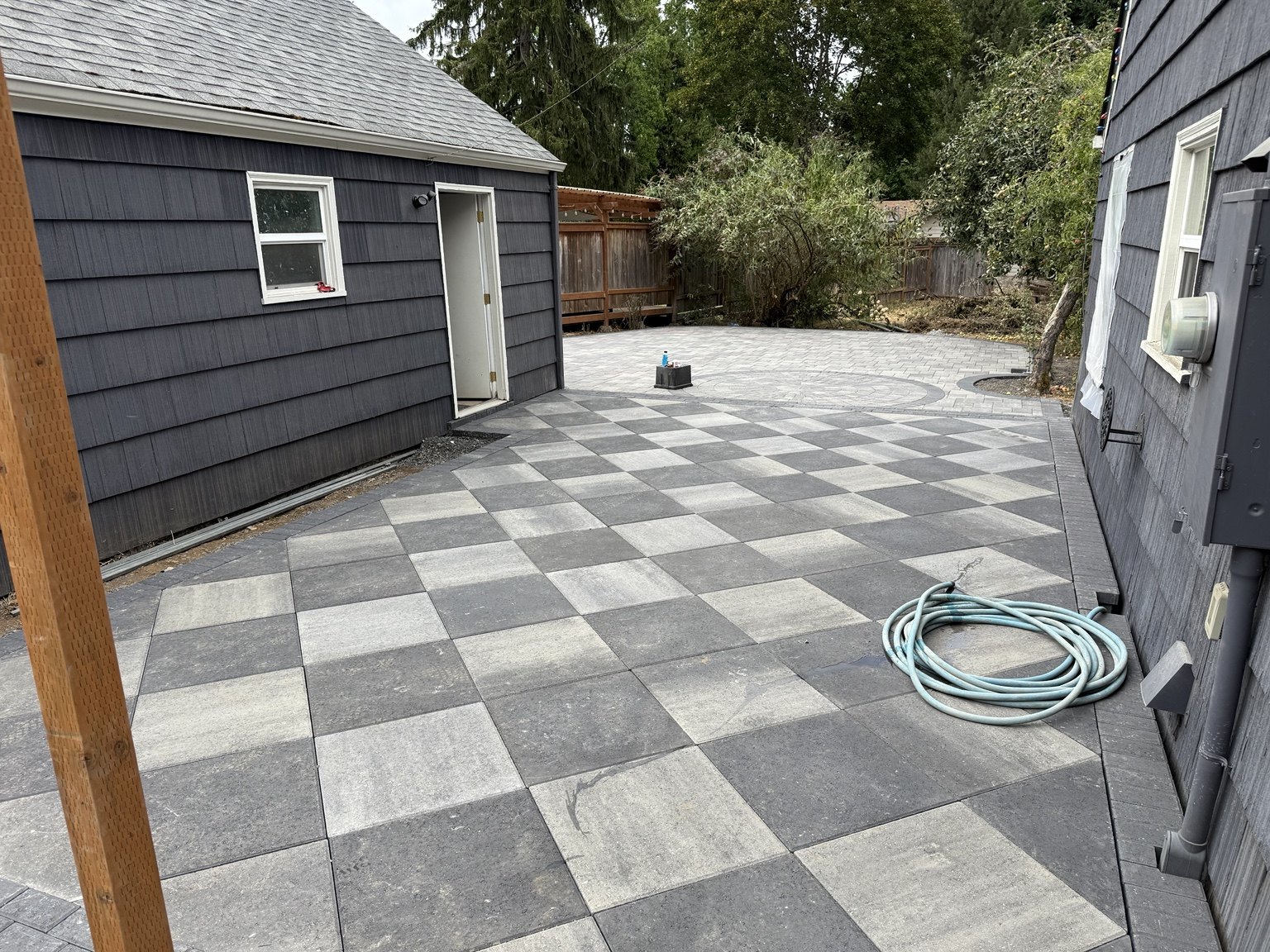 AM Hardscape project: Large-format patio pattern
