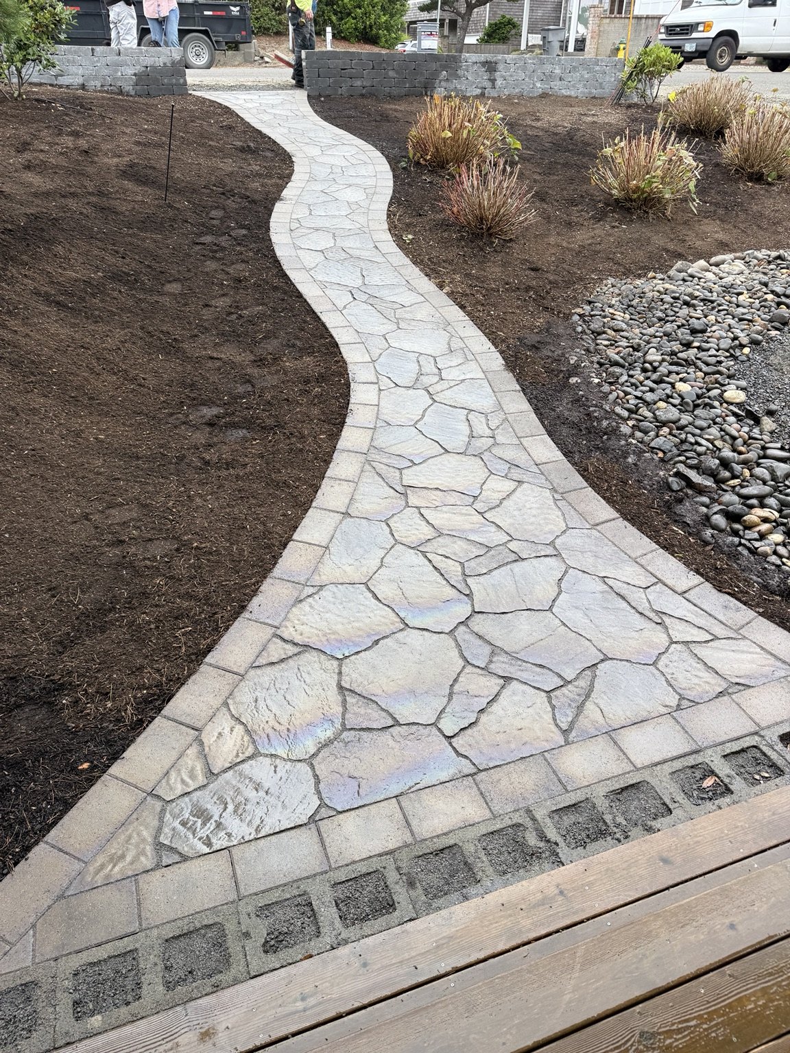 AM Hardscape project: Winding stone-pattern pathway